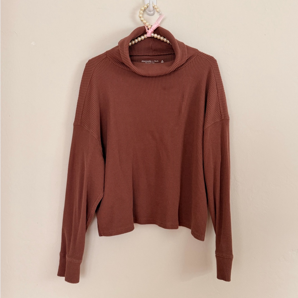 Abercrombie & Fitch Dusty Rose Brown Ribbed Turtleneck Sweater Medium Shirt Top